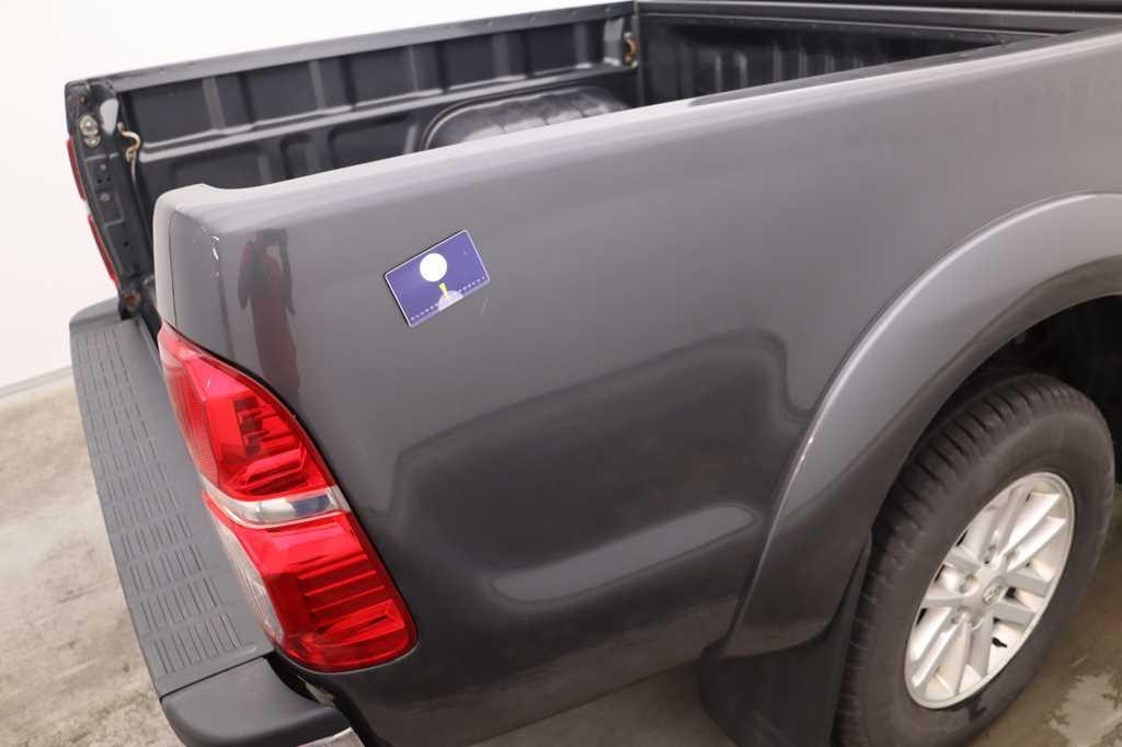 Toyota Hilux 2015 фото 34