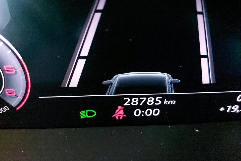 Audi A6 Avant 2019 photo 7