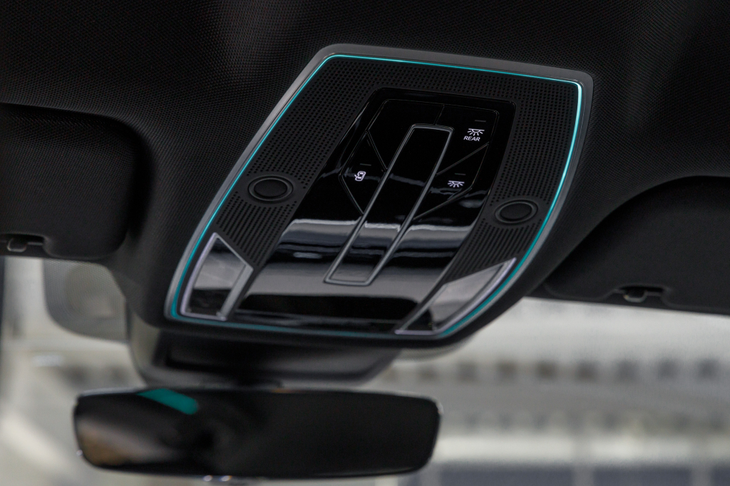 Audi A8 2020 photo 21