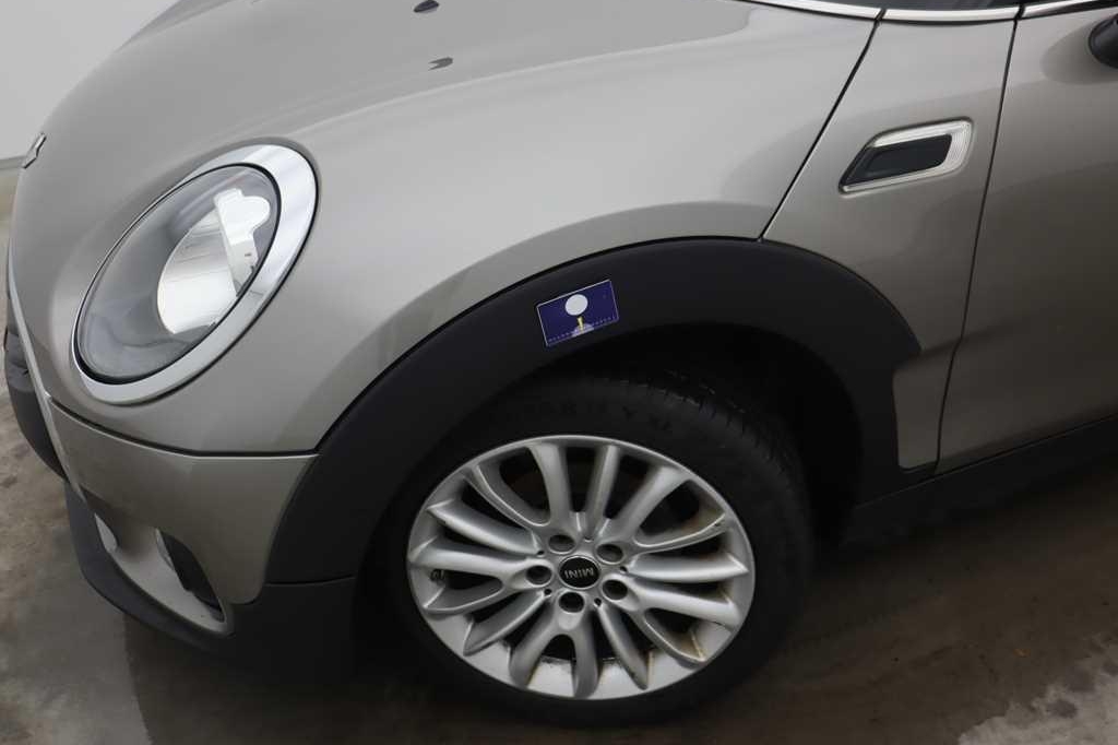 MINI One Clubman 2017 photo 8