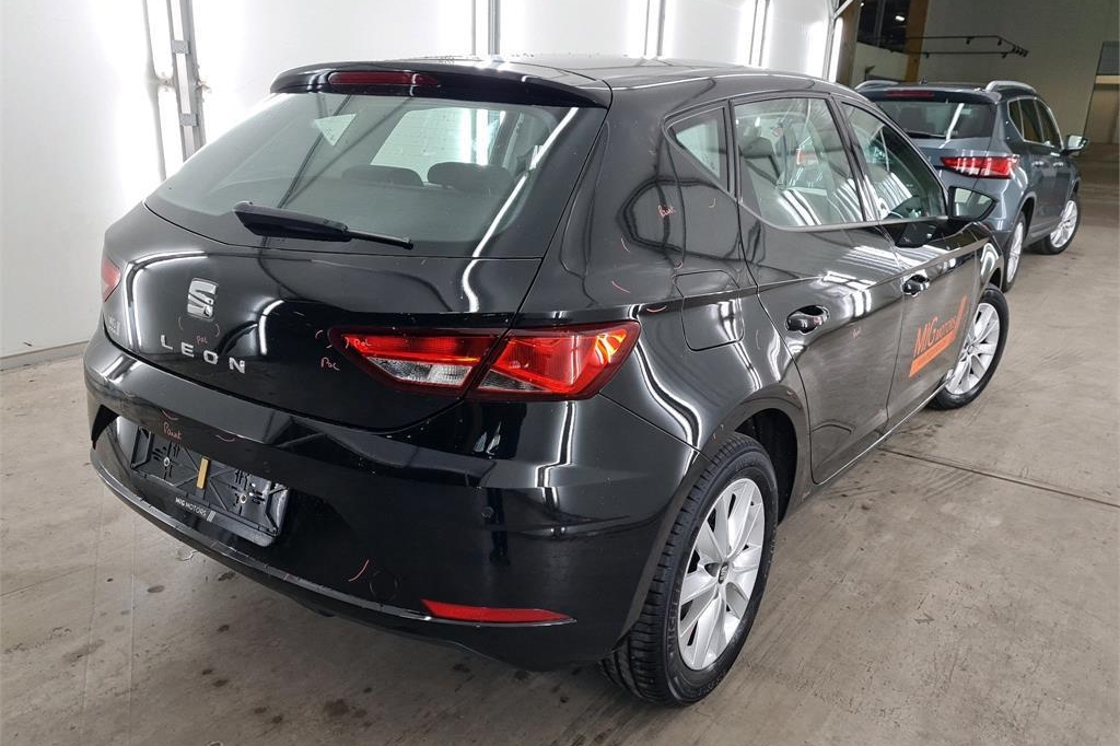 SEAT Leon 2018 фото 3