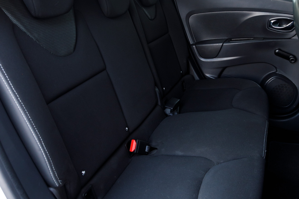 Renault Clio photo 23