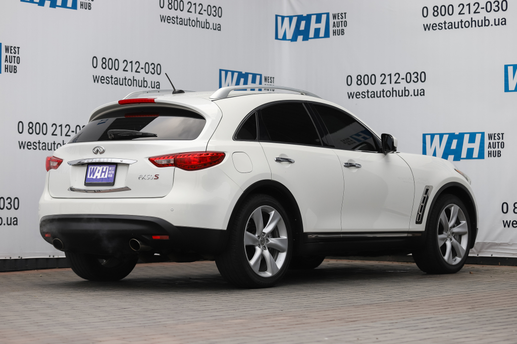 Infiniti FX 50 S 2008 фото 3