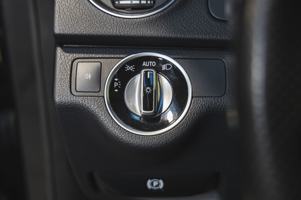 Mercedes-Benz C-Class AMG 2012 photo 24