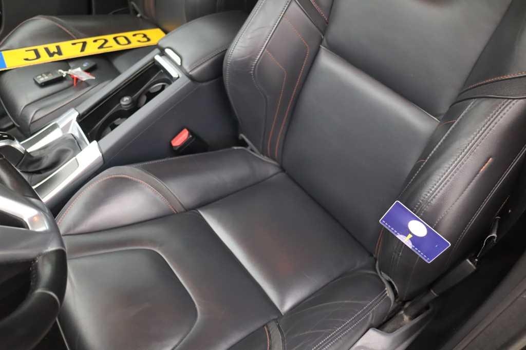 Volvo XC60 2016 фото 25