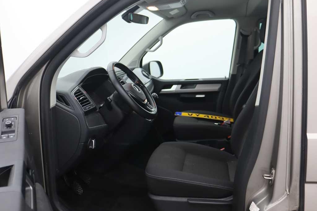 Volkswagen Multivan 2017 фото 6