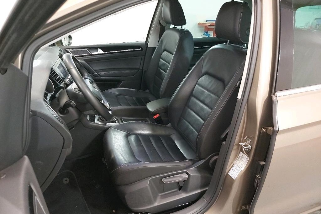 Volkswagen Golf Sportsvan 2017 photo 22