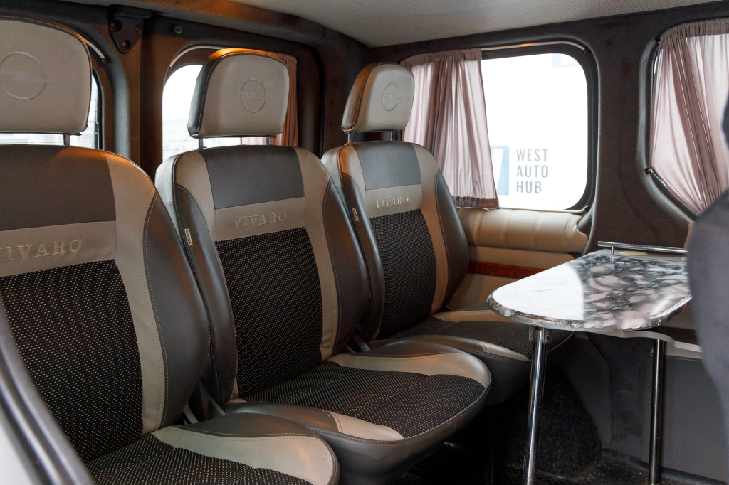Opel Vivaro photo 16