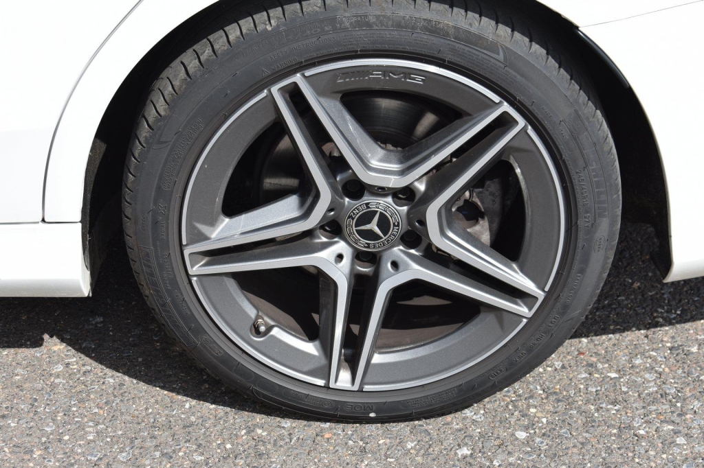 Mercedes-AMG C-Klasse 2019 photo 3