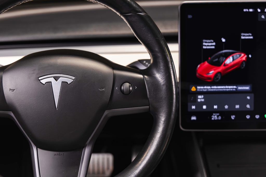 Tesla Model 3 Long Range Performance 2018 фото 20