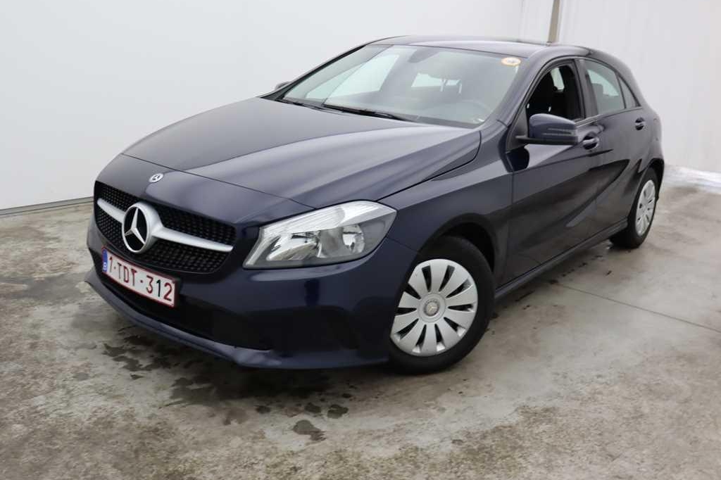 Mercedes-Benz A-Klasse 2017 photo 6
