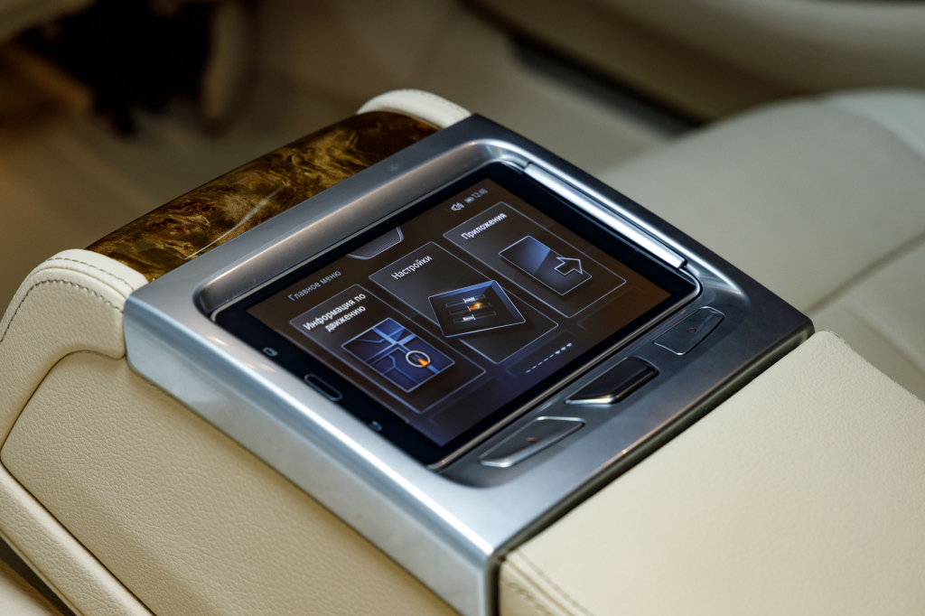 BMW 740 2016 photo 41