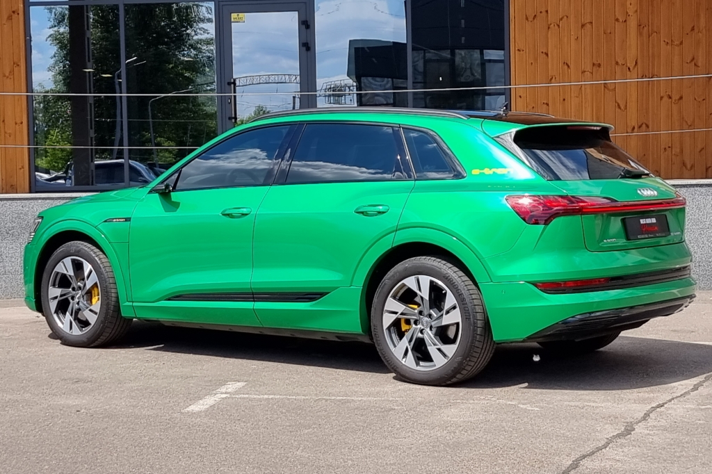 Audi e-tron 2020 photo 3