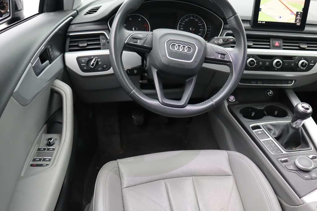 Audi A4 Avant 2017 фото 4