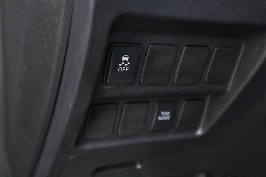 Nissan Pathfinder 2014 фото 15