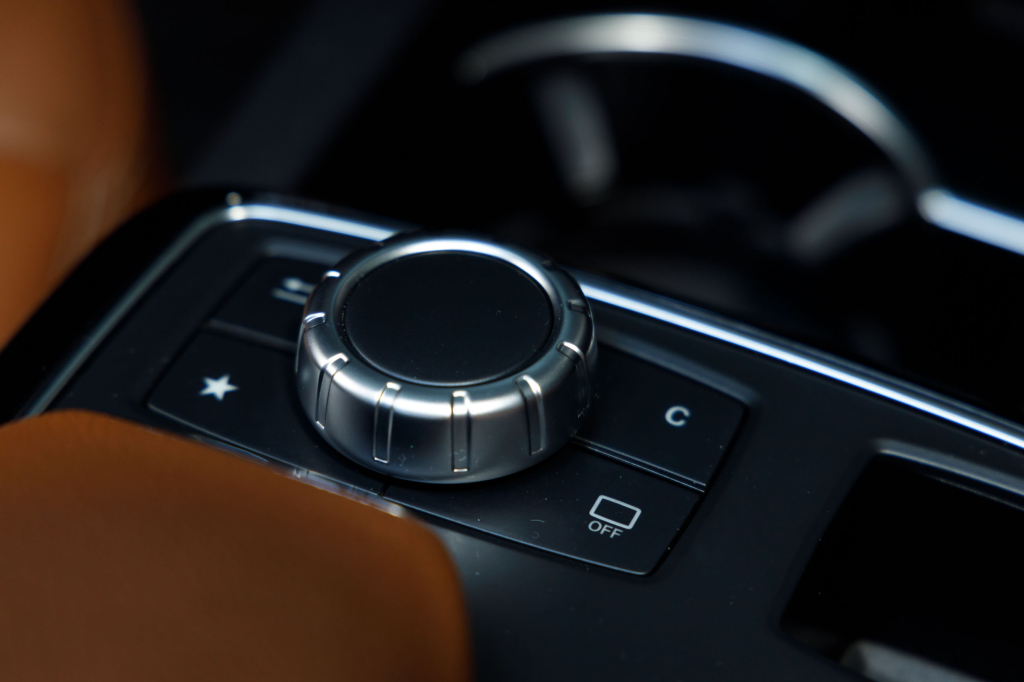 Mercedes-Benz GLE 250 ML250 CDI BlueTEC 2017 photo 35