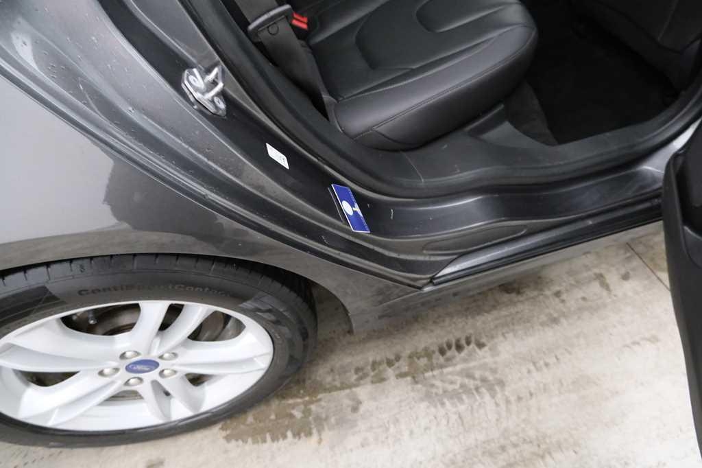 Ford Mondeo Turnier 2017 фото 25