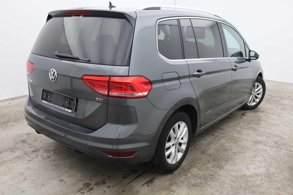Volkswagen Touran 2017 фото 2