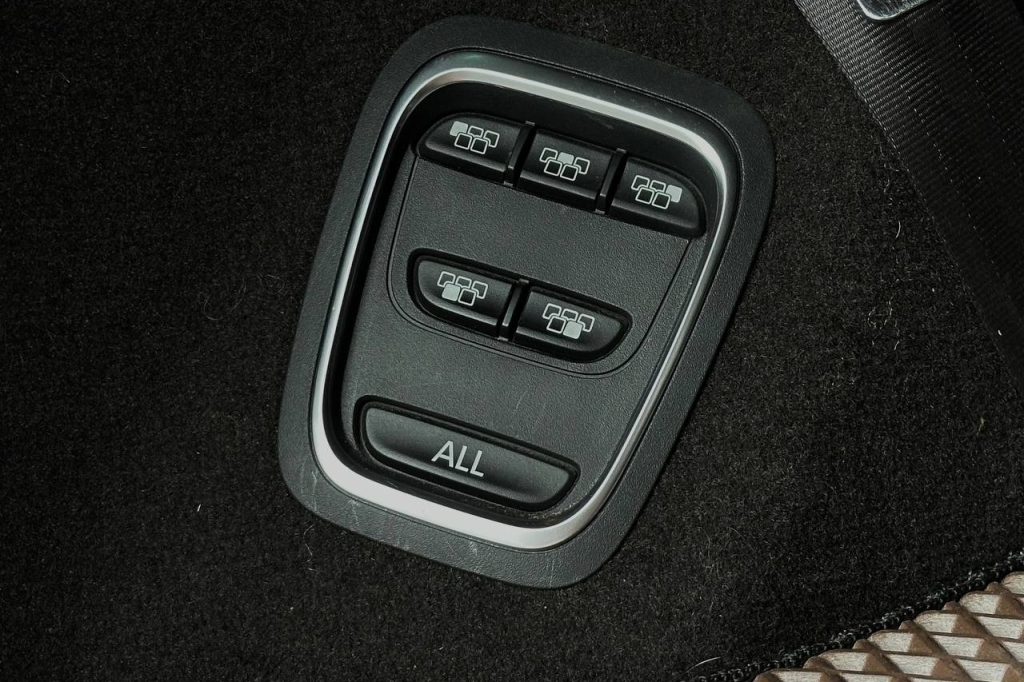 Renault Espace 2015 фото Renault Espace 2015 фото 25