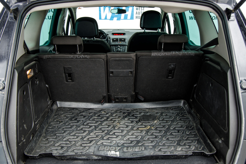 Opel Meriva 2011 фото 7