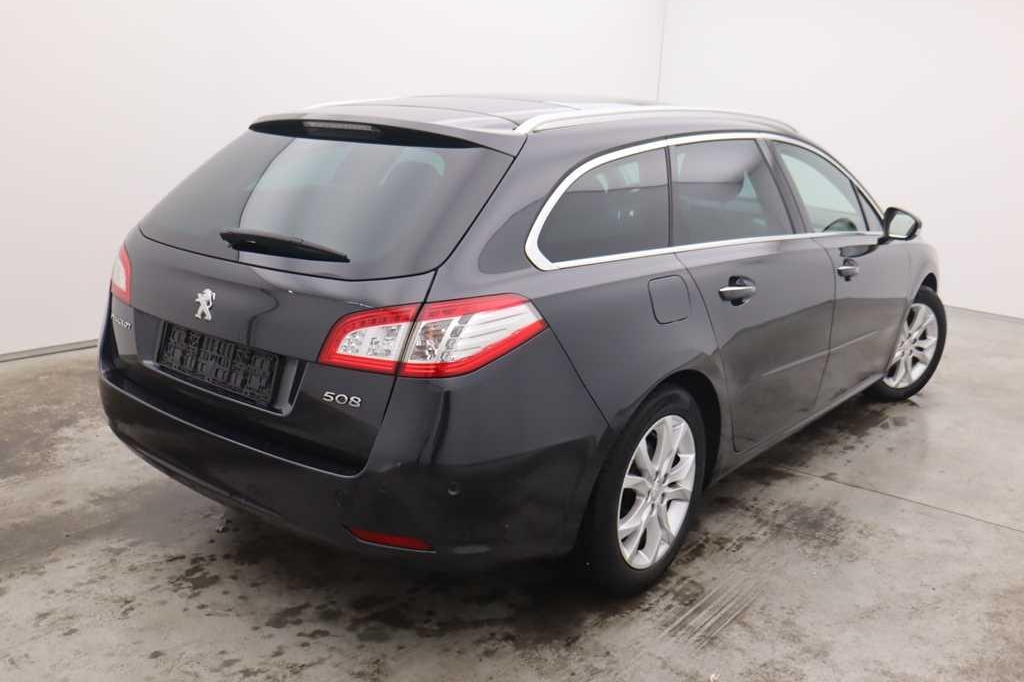 Peugeot 508 SW 2017 фото 8