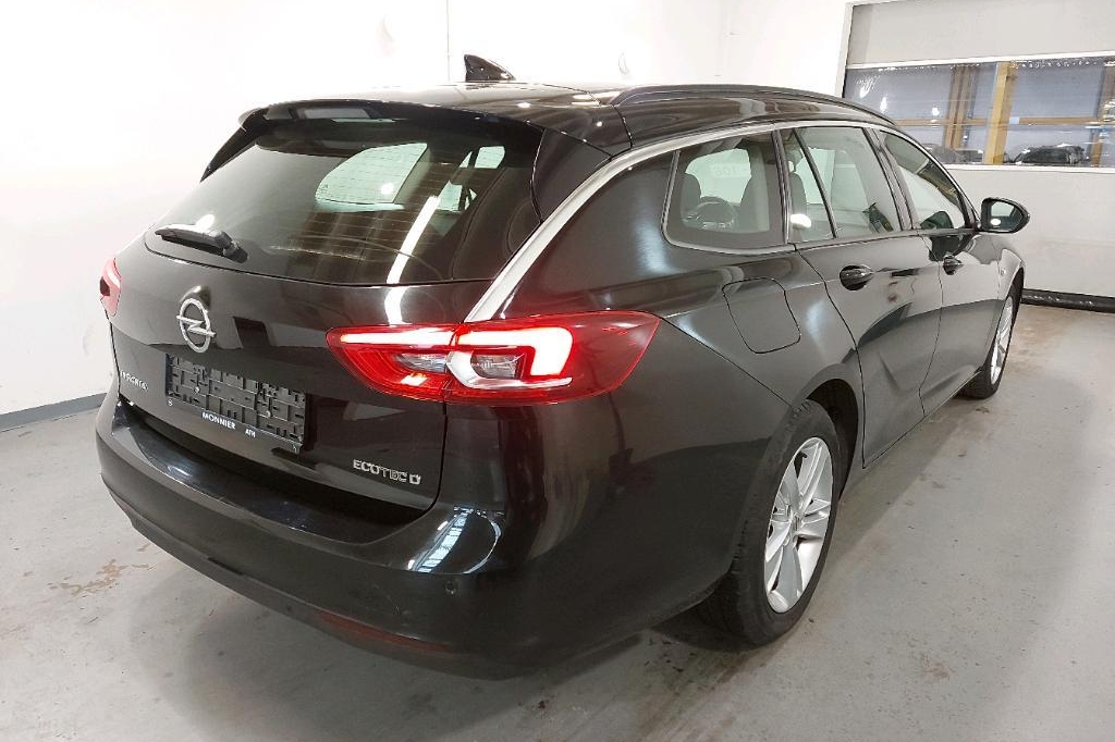 Opel Insignia Sports Tourer 2017 photo 3
