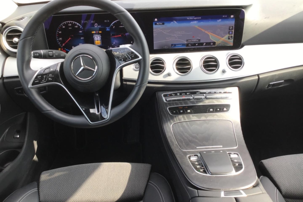 Mercedes-Benz E-Klasse 2020 фото 4