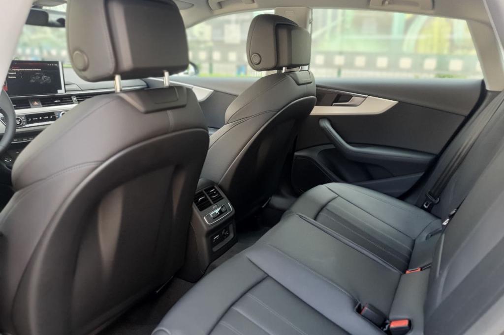 Audi A5 Sportback 40 TDI S-tronic 2023 photo 14