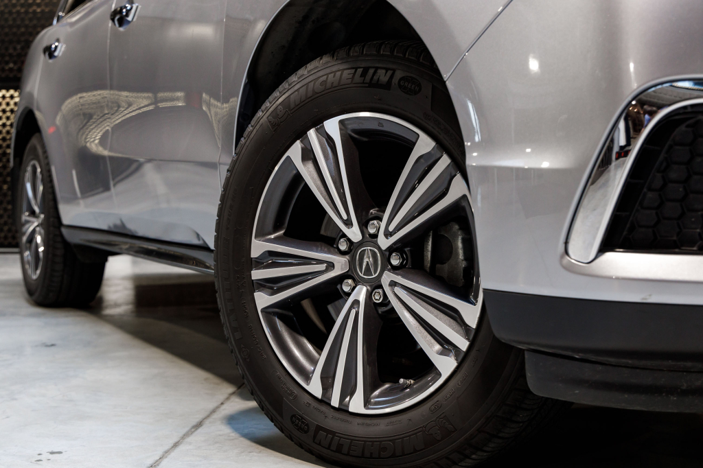 Acura MDX 2016 фото 10