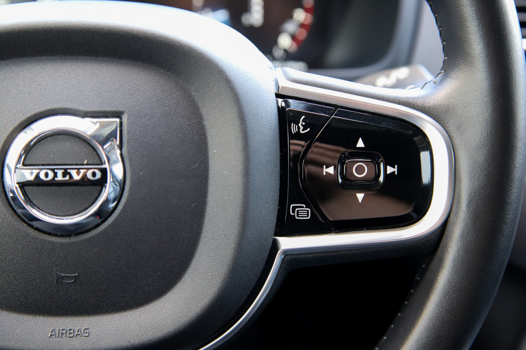 Volvo XC90 2015 photo 22