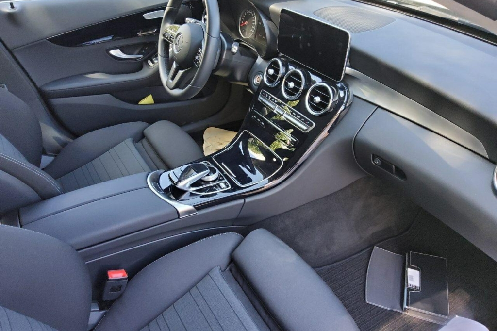 Mercedes-Benz C-Klasse 2019 photo 1