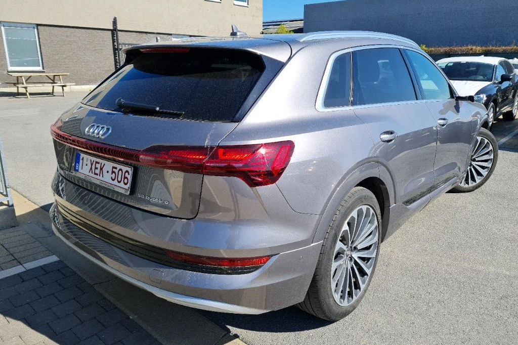 Audi e-tron 2019 photo 5