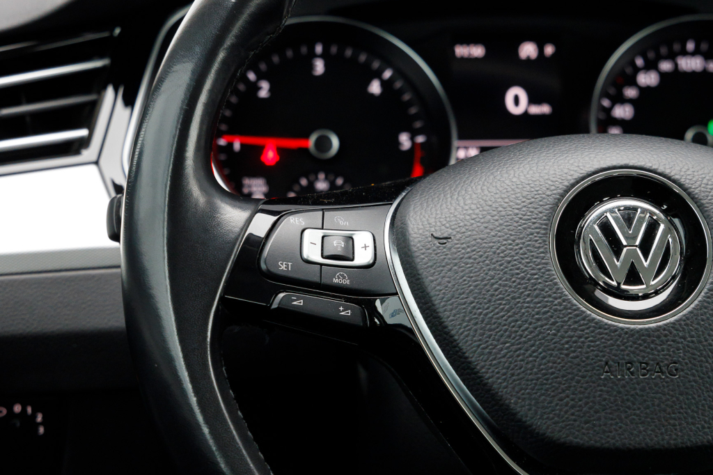 Volkswagen Passat B8 2017 фото 16