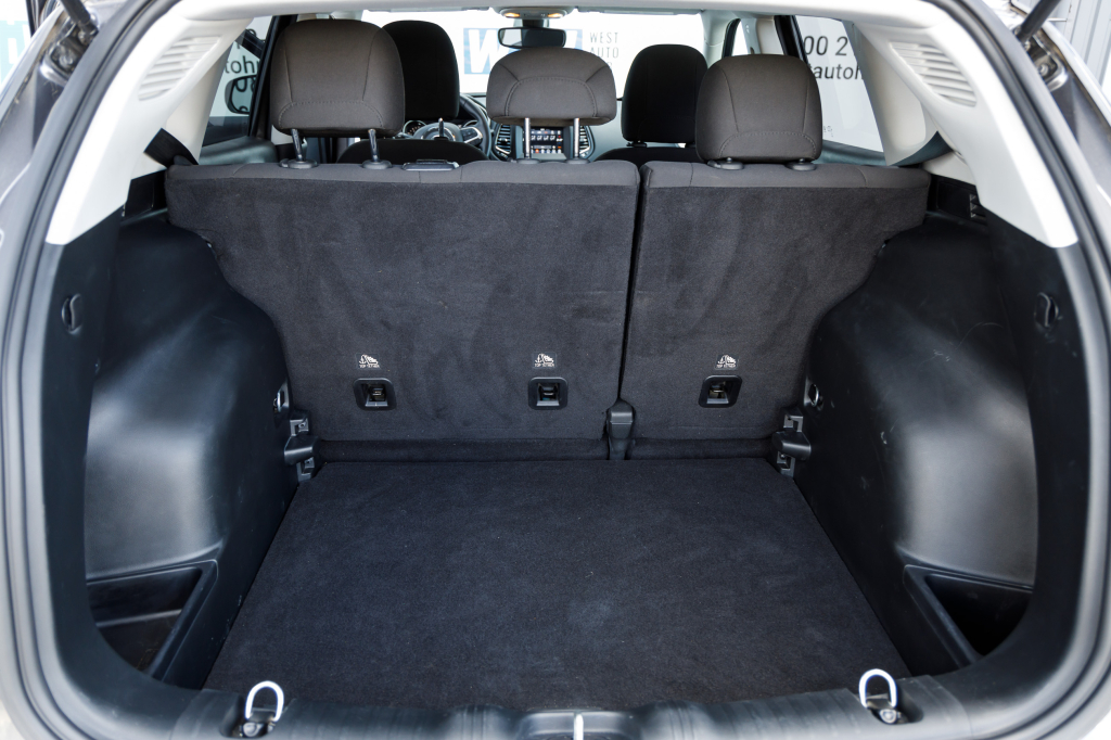 Jeep Compass 2018 фото 23