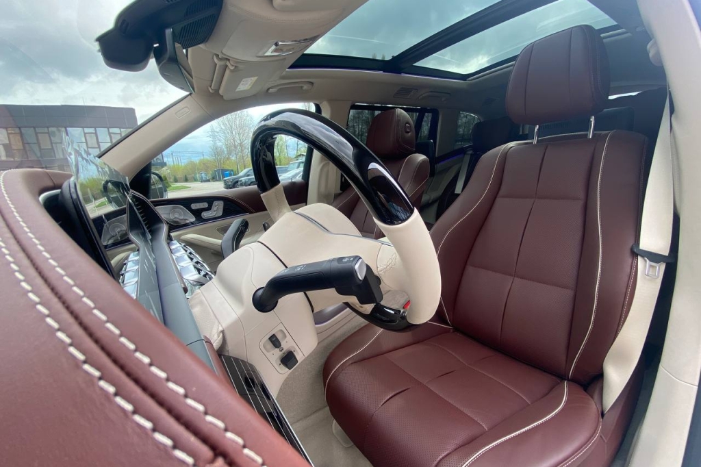 Mercedes-Benz Maybach GLS 600 2021 photo 9