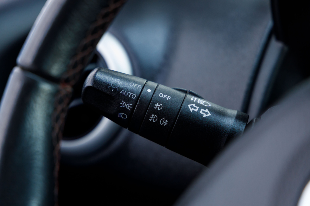 Nissan Note 2011 photo 23