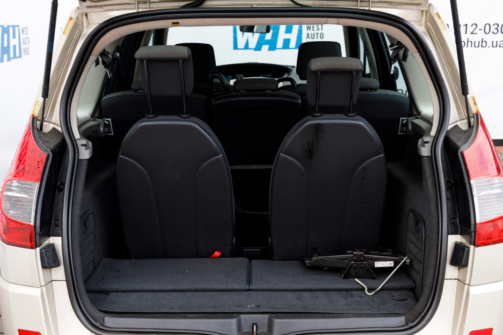 Renault Grand Scenic 2008 фото 21