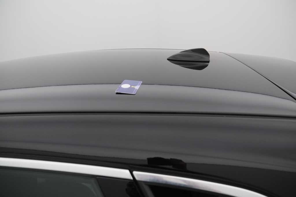 Volvo V40 2016 photo 35