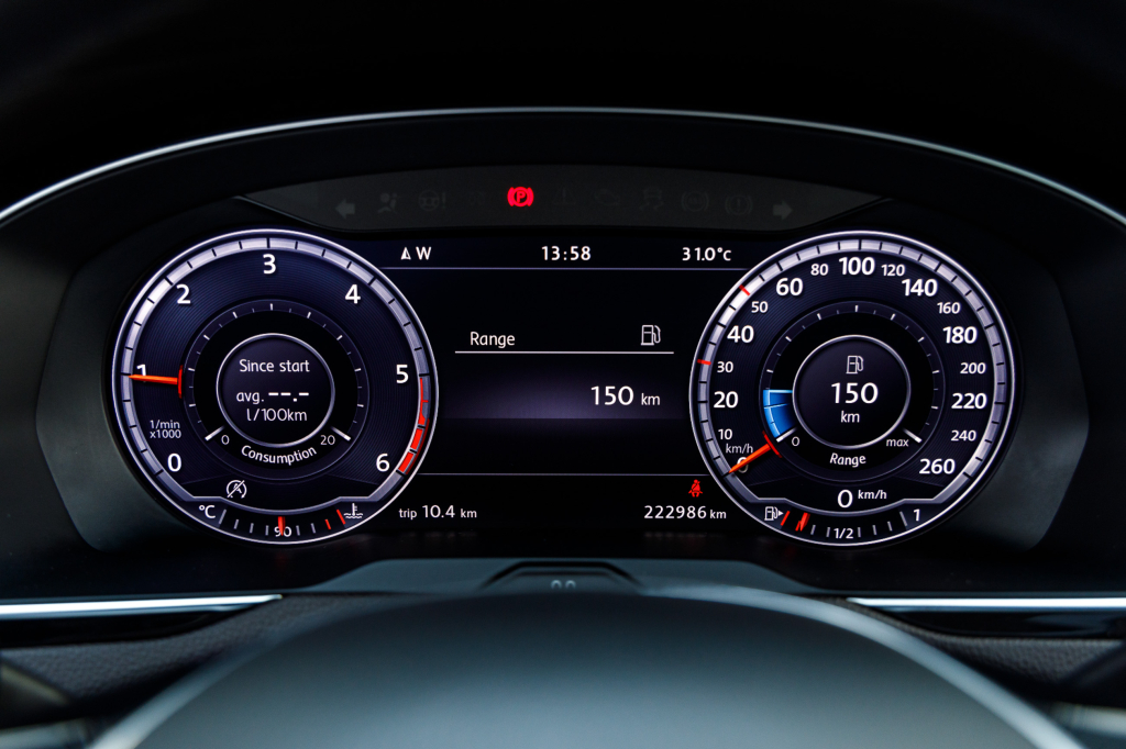 Volkswagen Passat B8 Highline 2015 photo 6