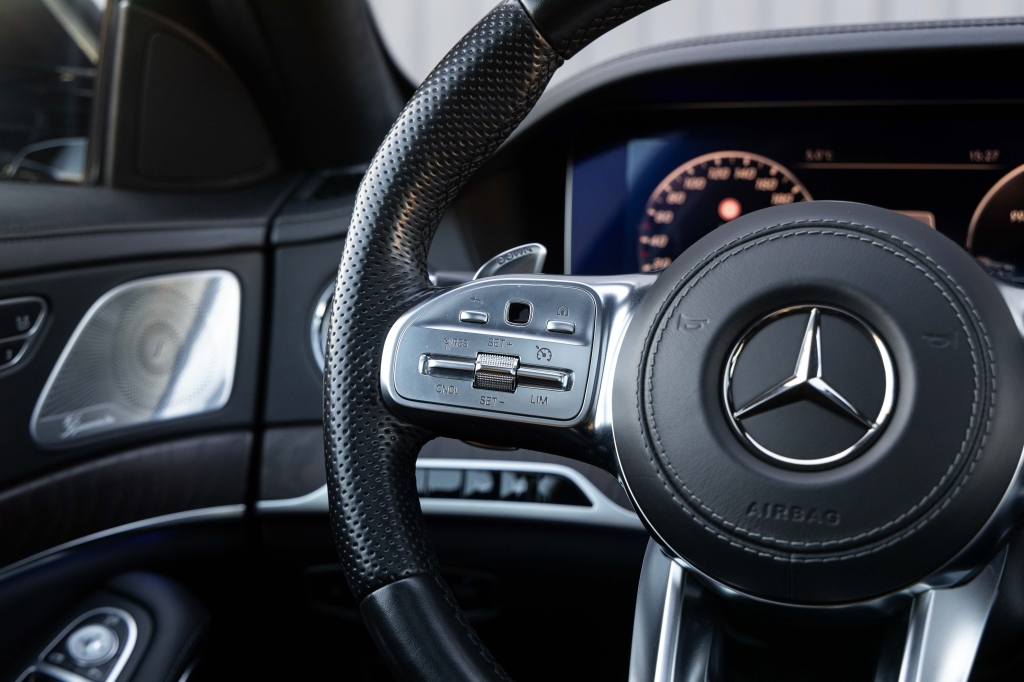 Mercedes-Benz S-Class S400d 2018 фото Mercedes-Benz S-Class S400d 2018 фото 26