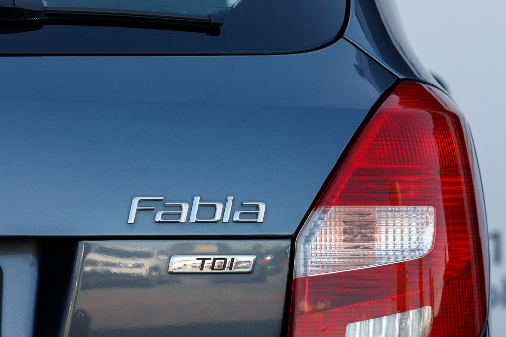 Skoda Fabia 2011 фото 6