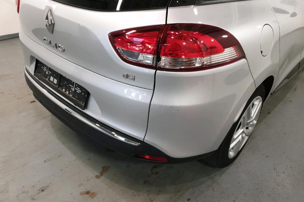 Renault Clio Grandtour 2016 photo 35