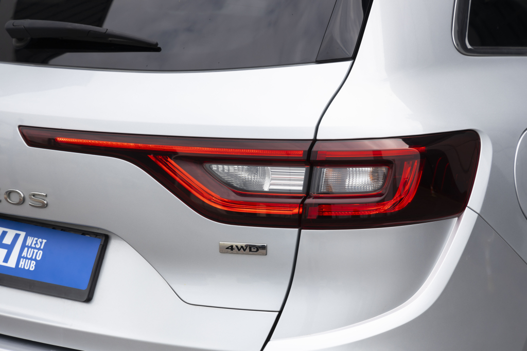 Renault Koleos 2018 фото Renault Koleos 2018 фото 6