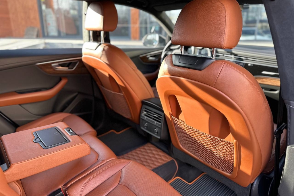 Audi Q8 50 TDI 2021 photo 20