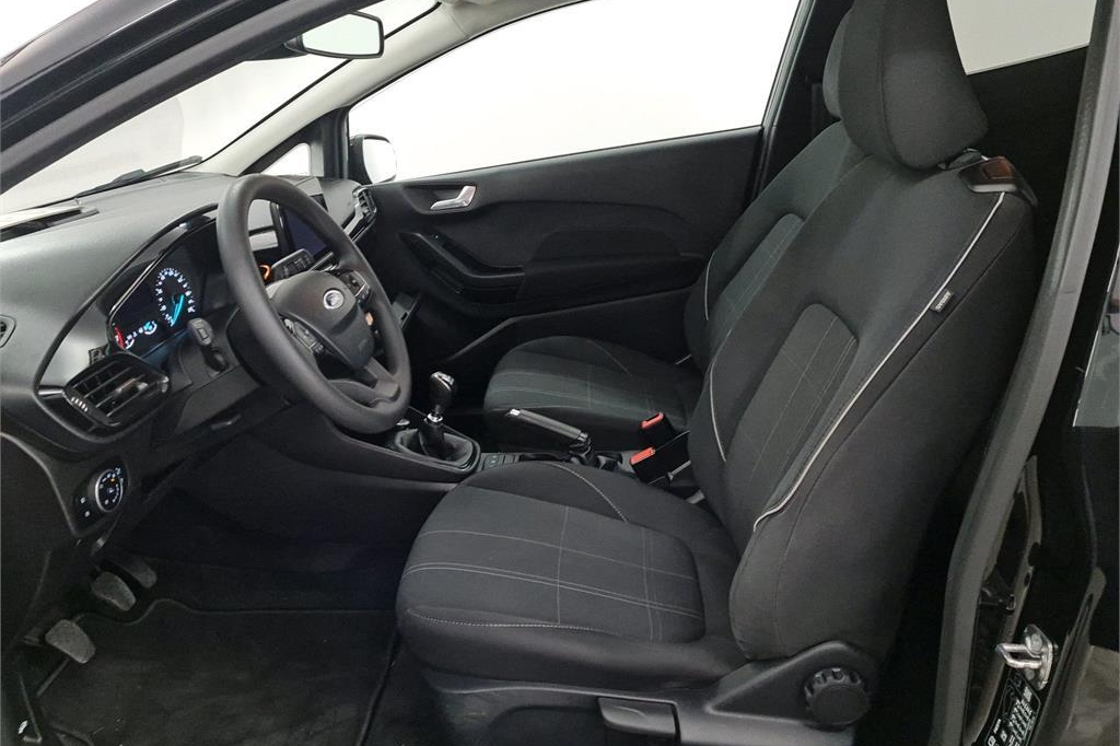 Ford Fiesta 2018 фото 5