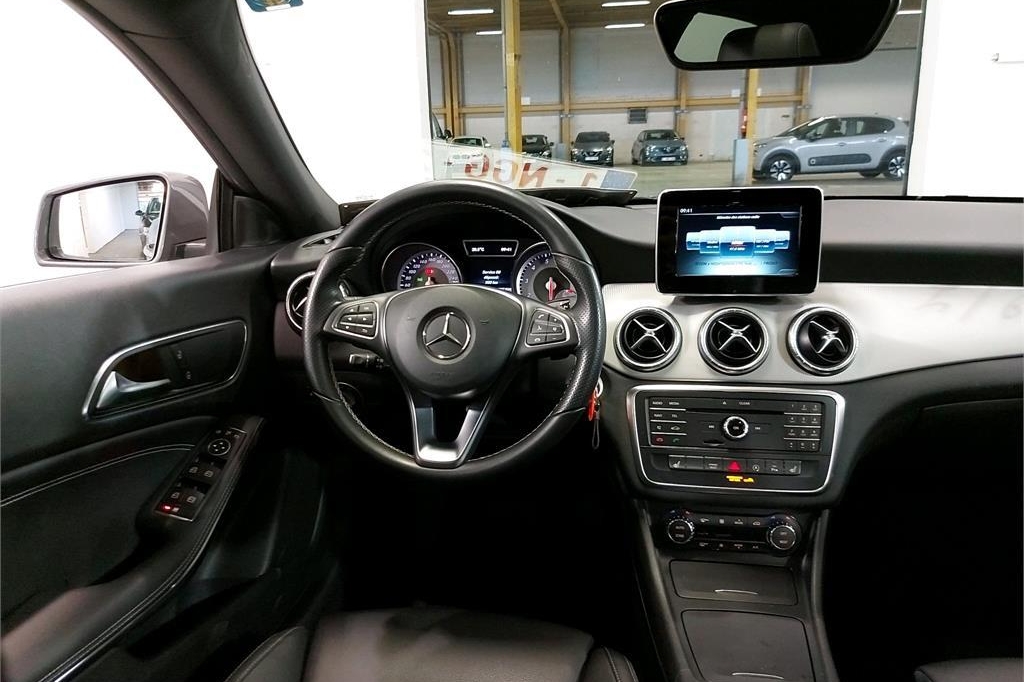 Mercedes-Benz CLA-Klasse 2016 photo 3