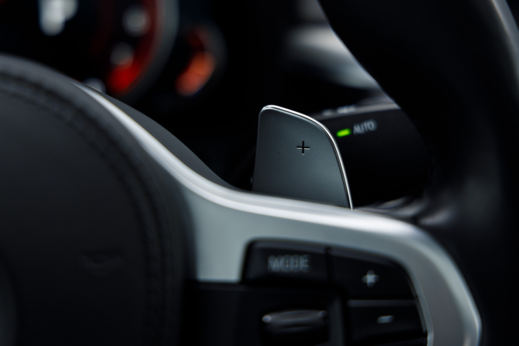 BMW 540 i xDrive 2017 фото 30