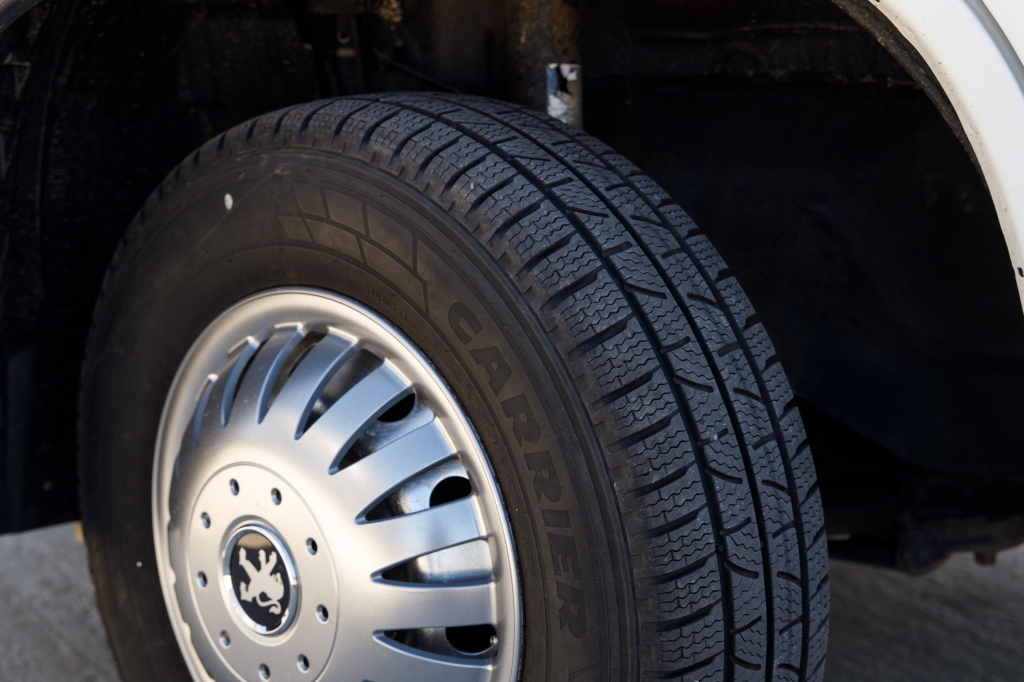 Peugeot Boxer, 2012 photo 16