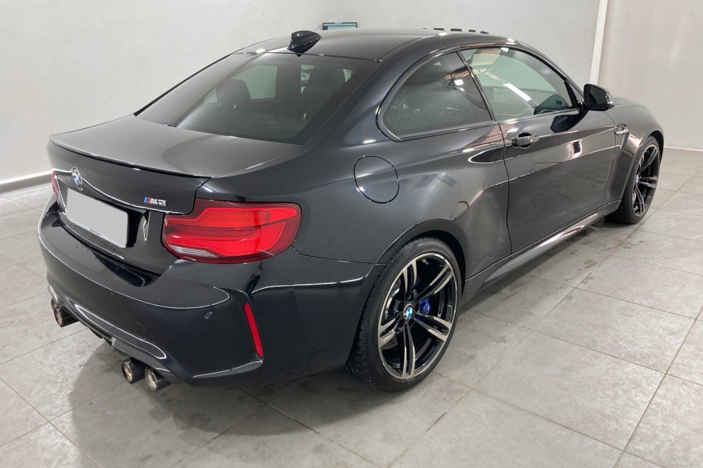 BMW M2 2018 фото 4