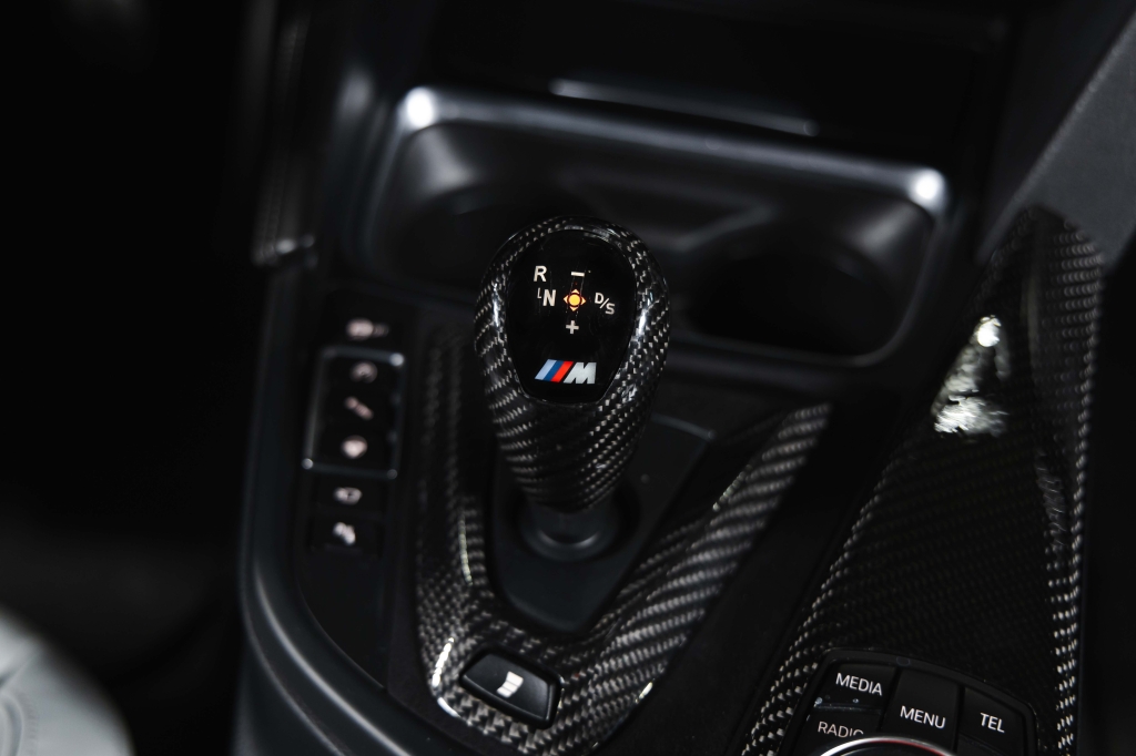 BMW M4 2015 фото BMW M4 2015 фото 46